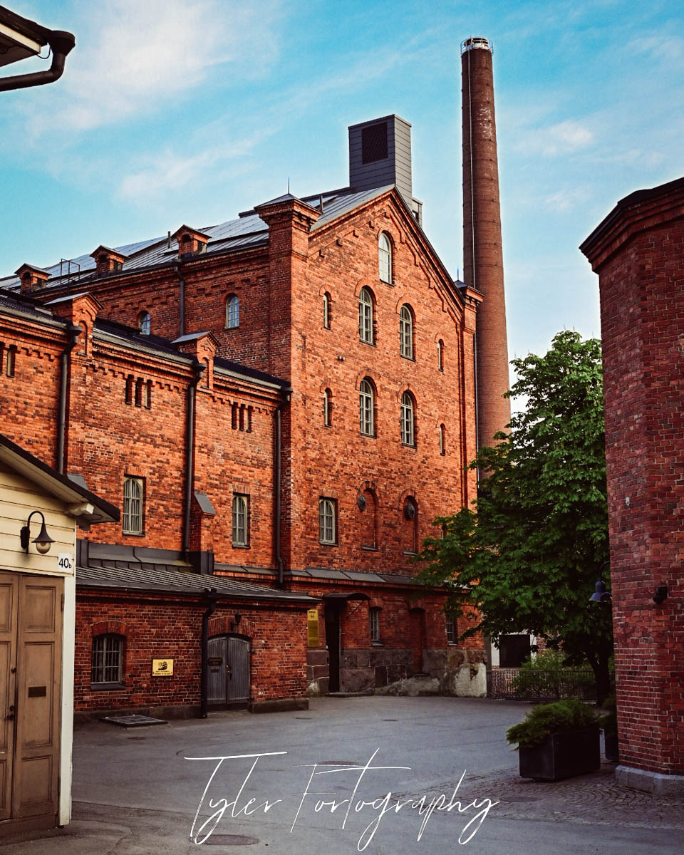 Finnish Warehouse